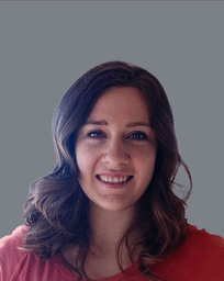 Headshot of Sarah Kneebone